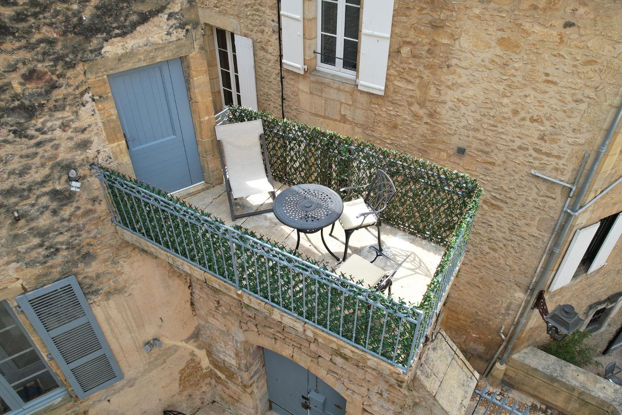 Hotel Le Petit Manoir Sarlat Esterno foto